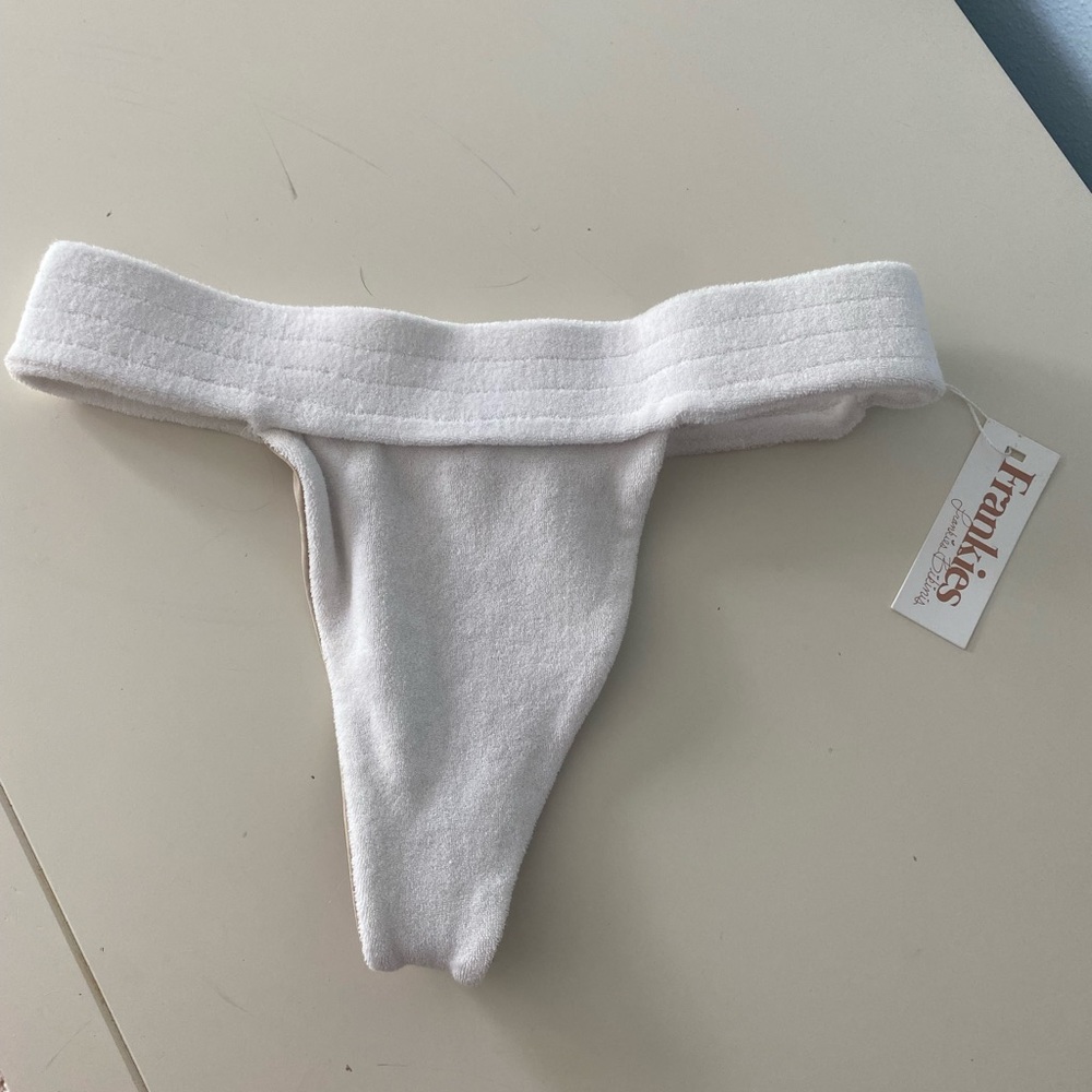 Frank is Bikini bottoms